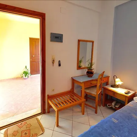 Aparthotel Galissas Studios