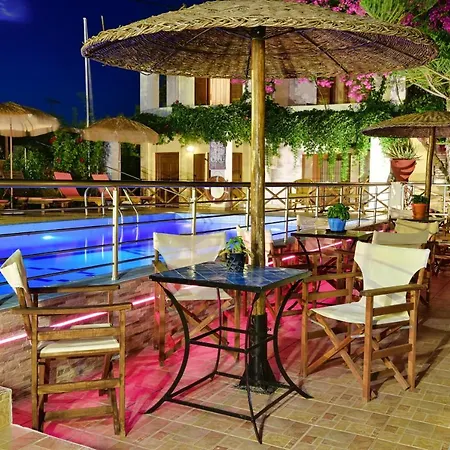 Galissas Studios Aparthotel 3*