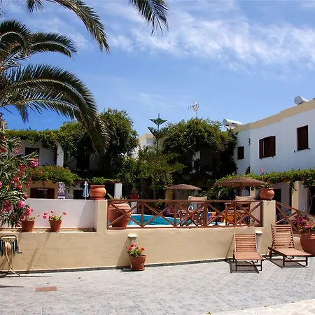 Galissas Studios 公寓式酒店